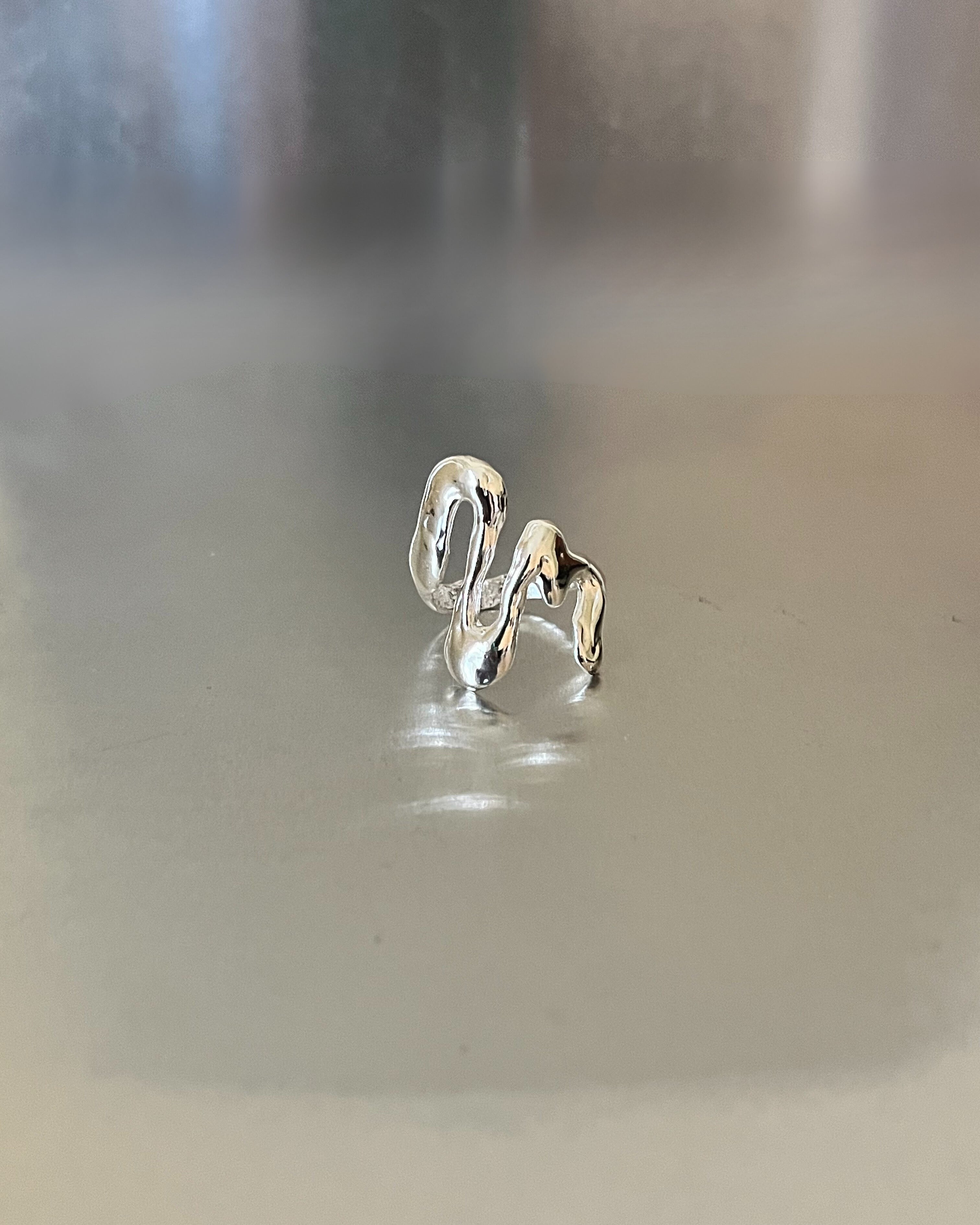 Nyxie ring