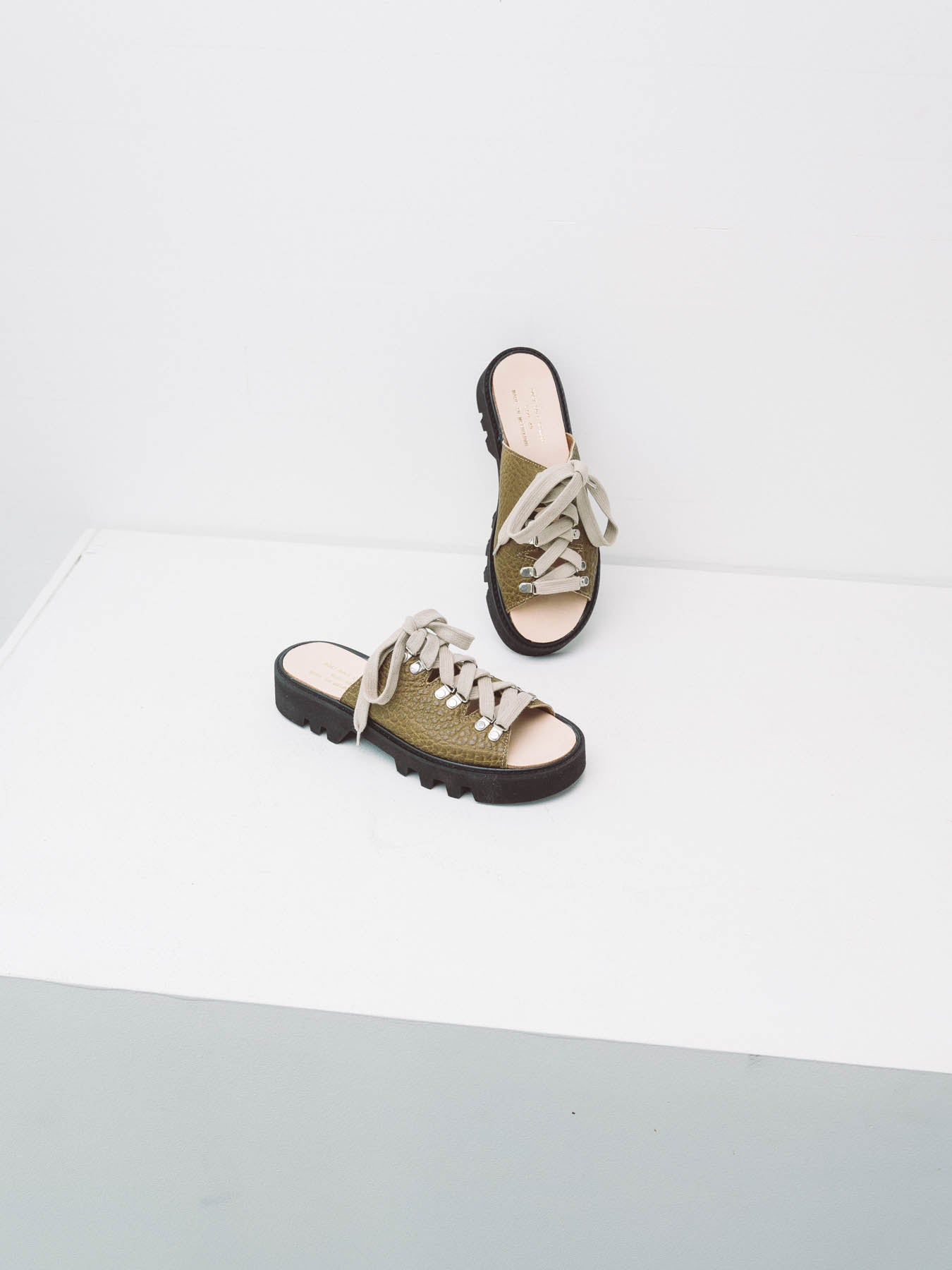 Beat Platform Olive Green