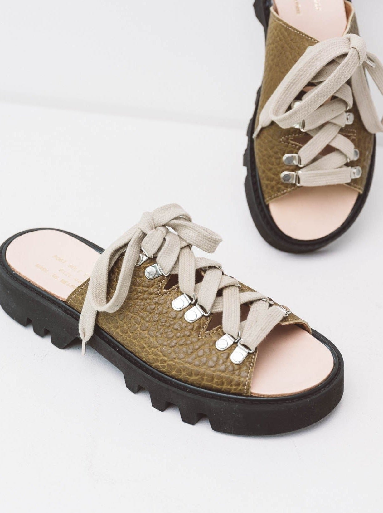 Beat Platform Olive Green