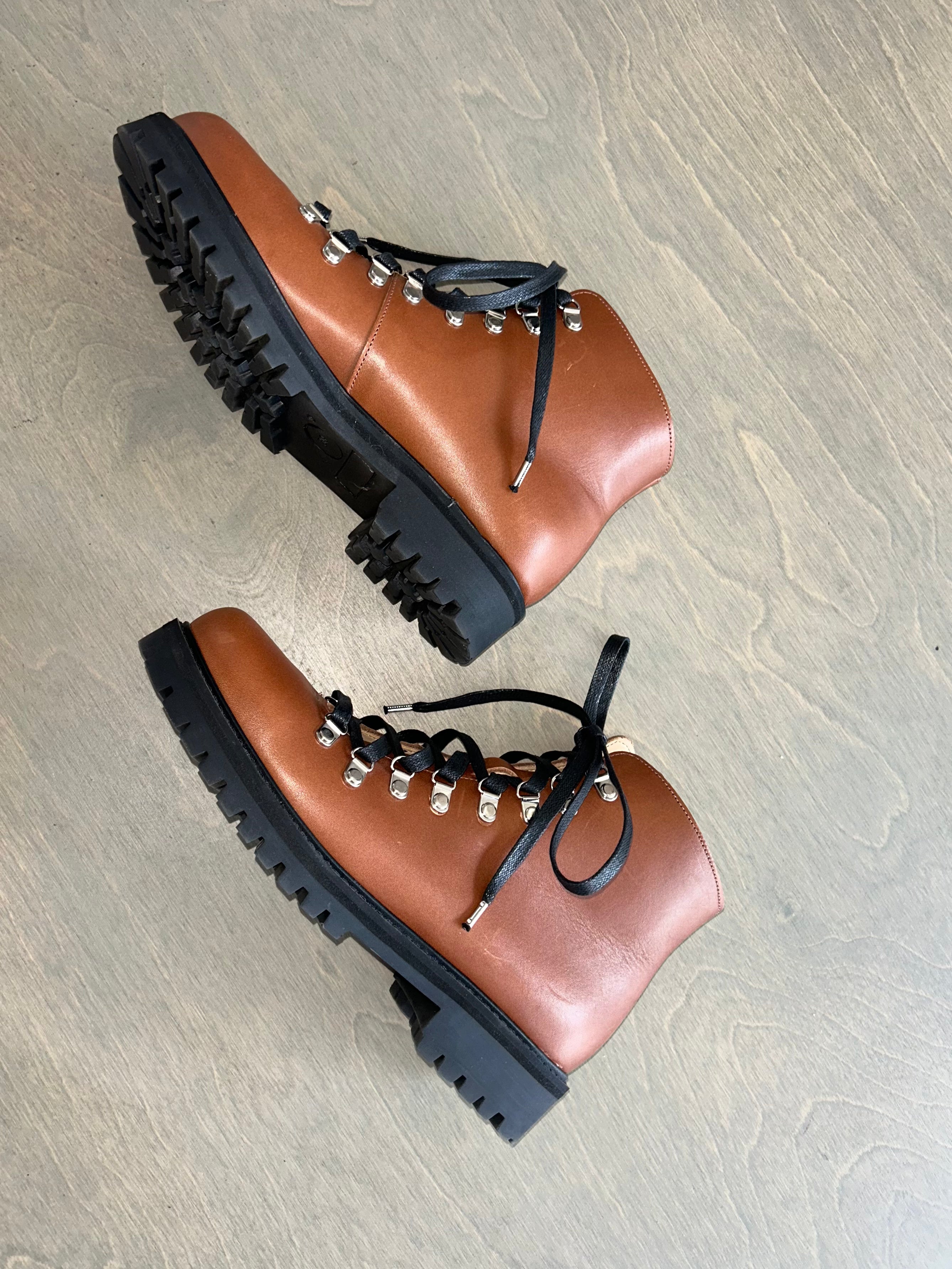 Beat Boot Whiskey / 39 - Archive