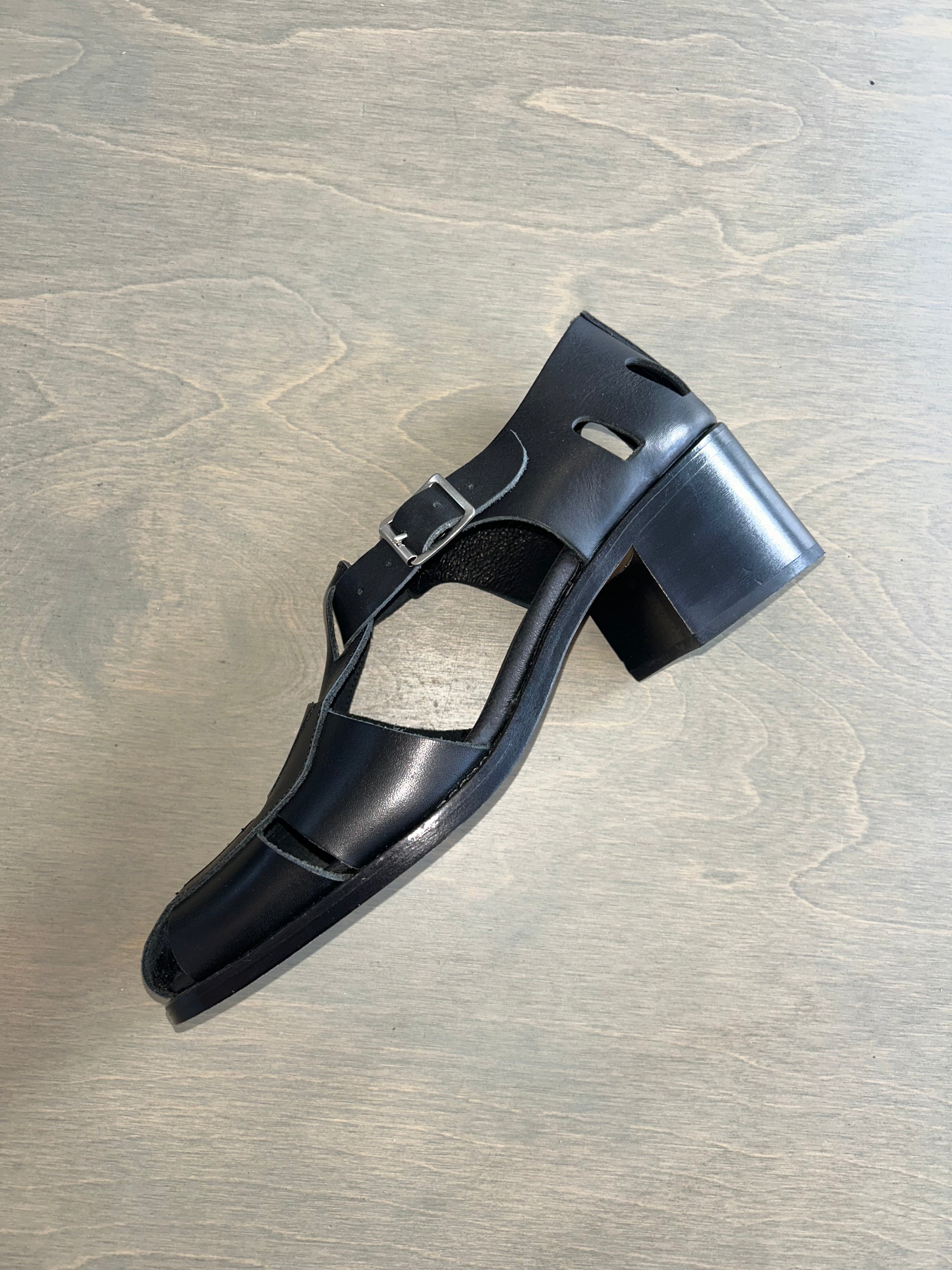 Canal High Black / 43 - Archive