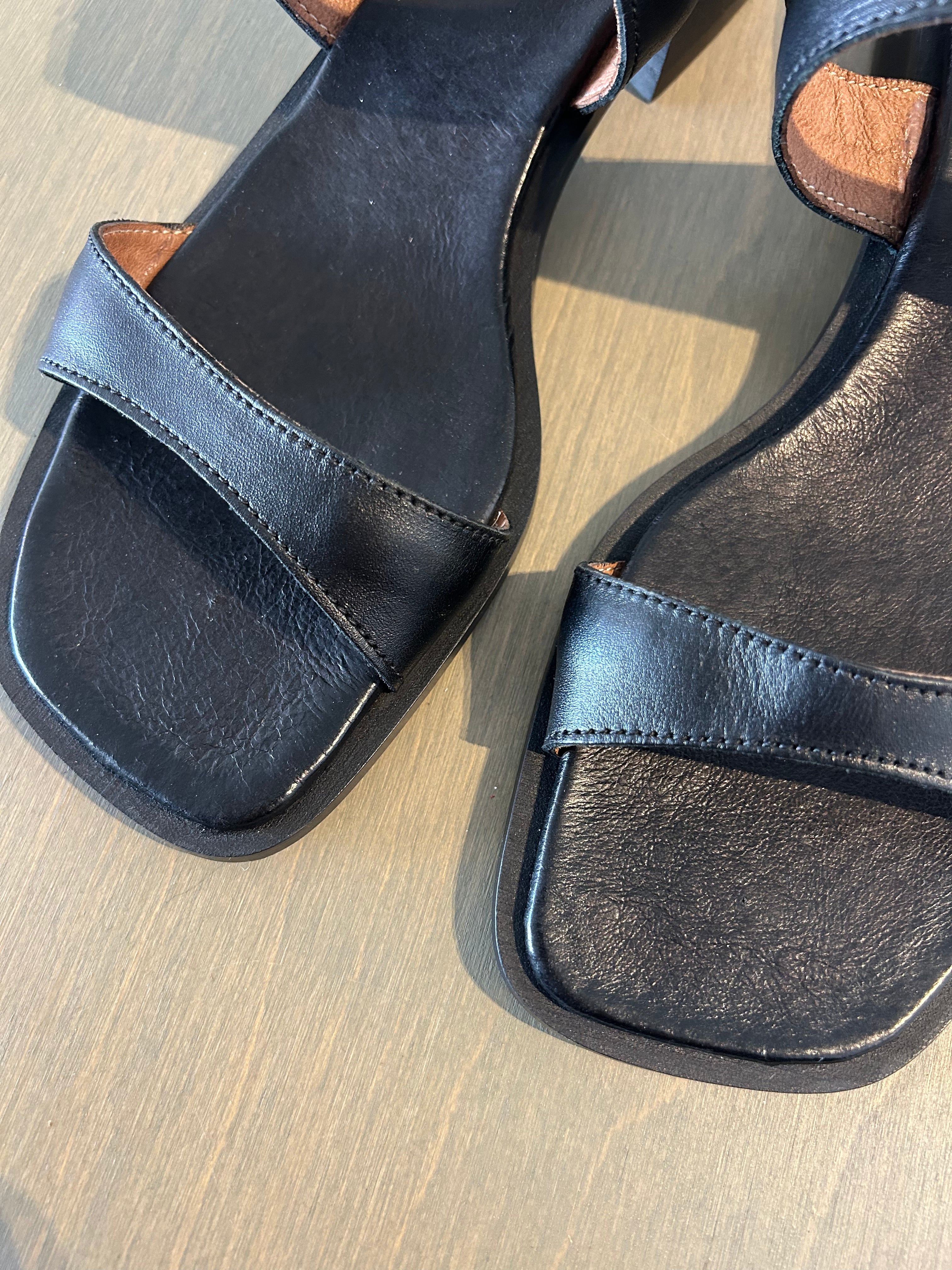 Lisi Sandal Black / 41 - Archive