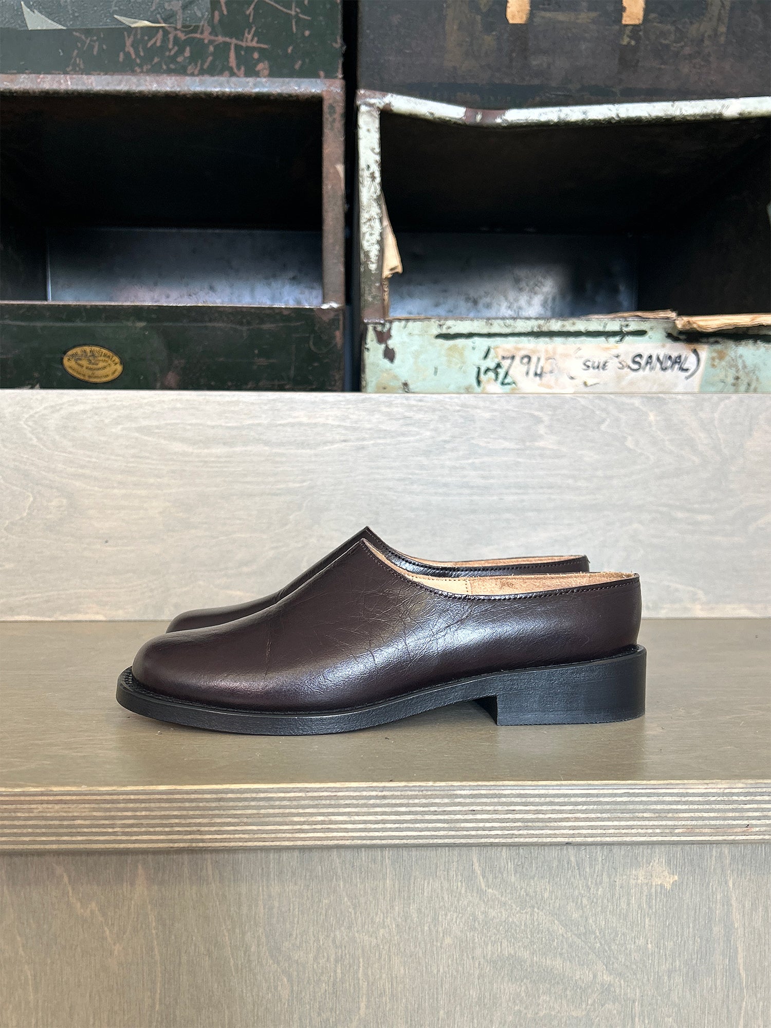 City Shoe Burgundy / 36