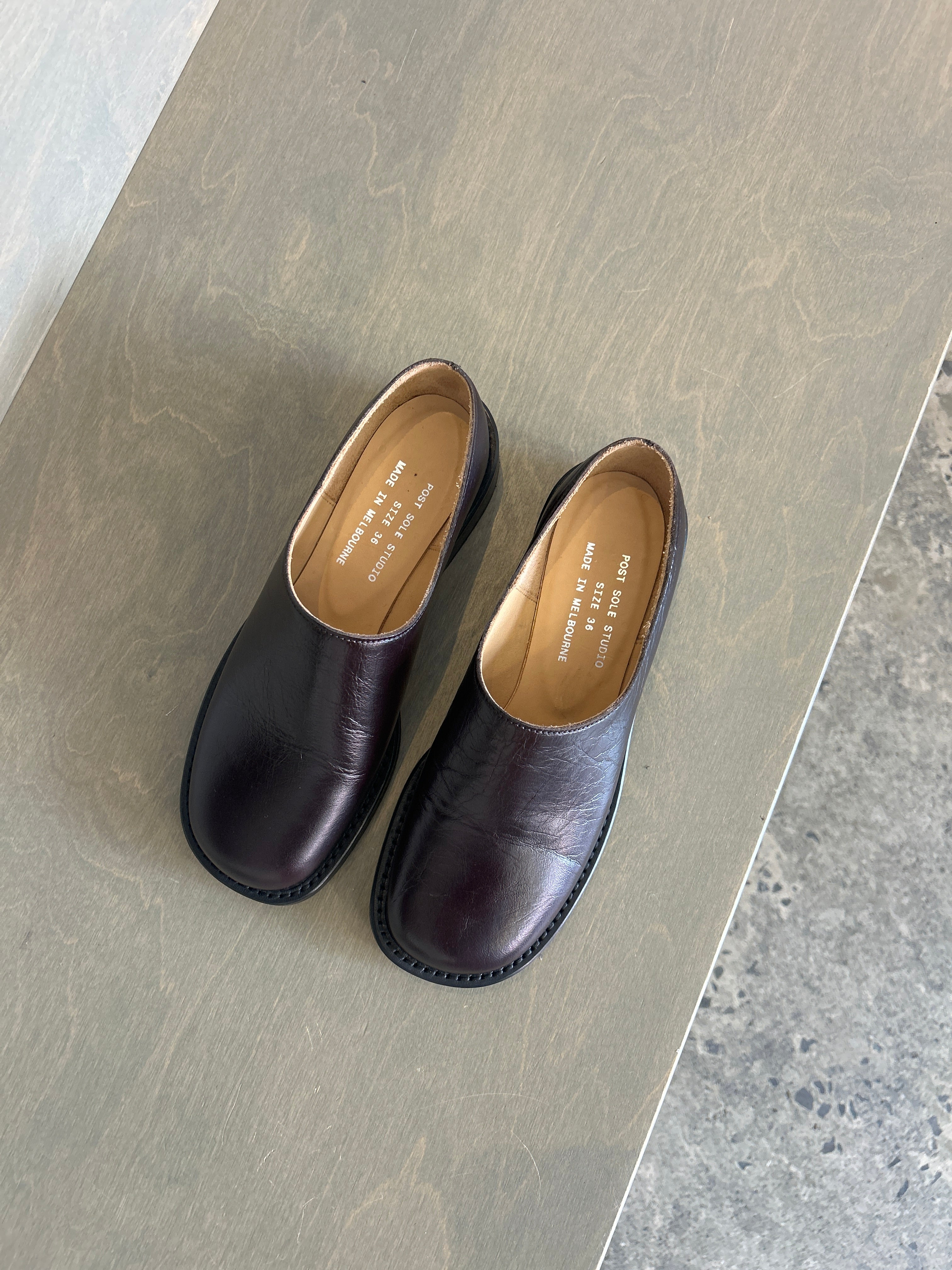 City Shoe Burgundy / 36