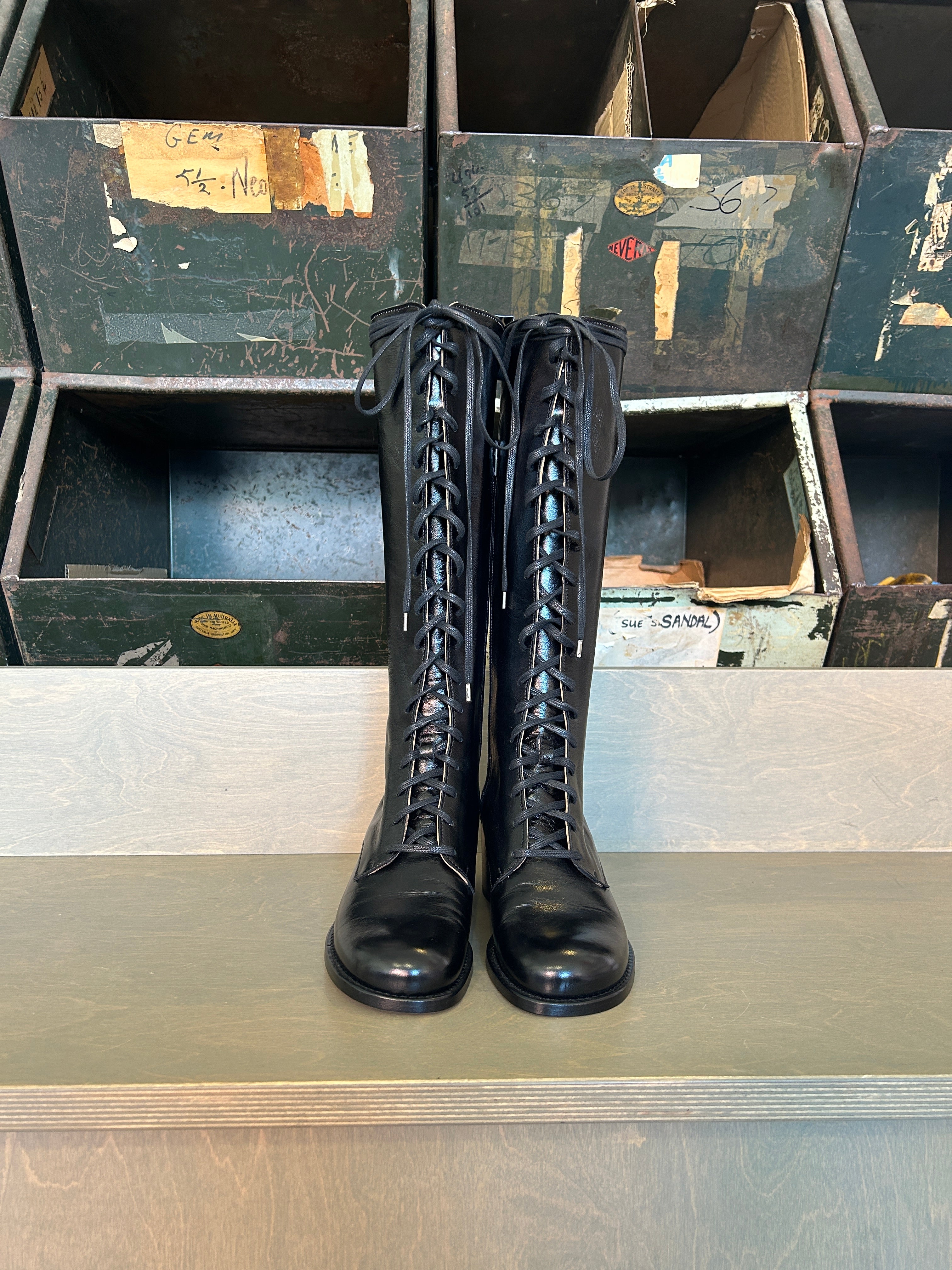 Tie Knee Boot High Black Shine / 39