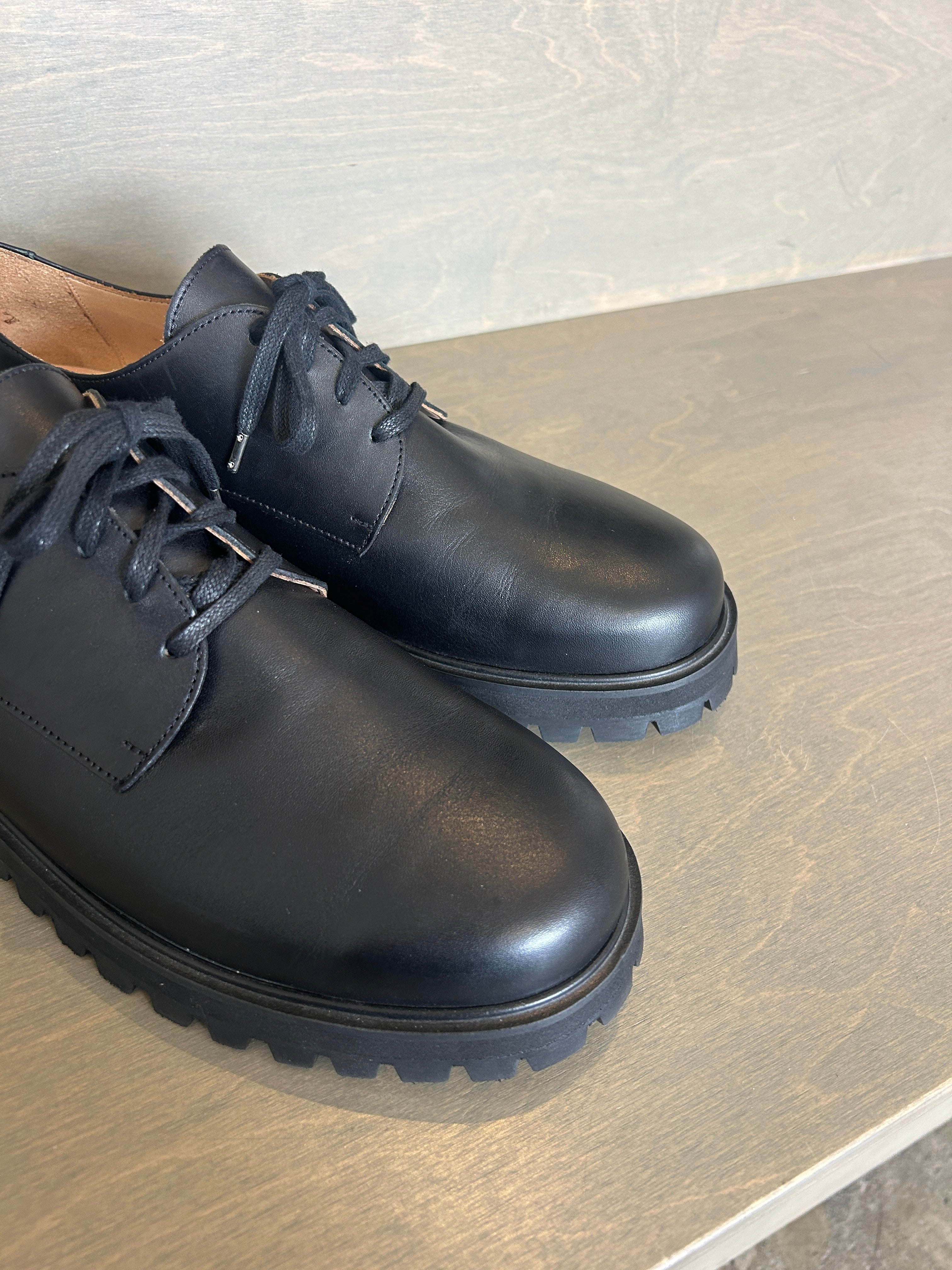 Path Black / 43