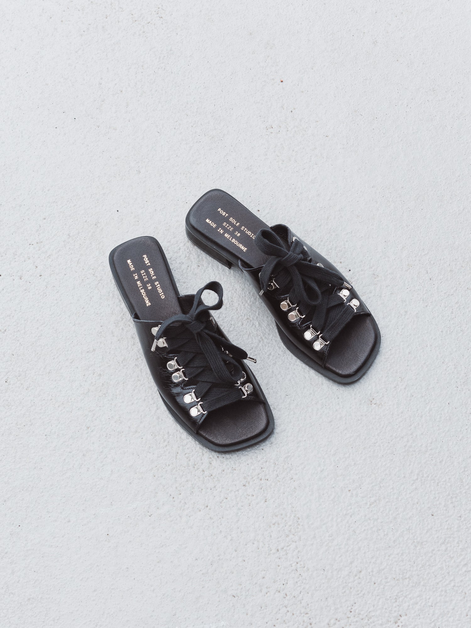 Beat Mini (2 Colours)