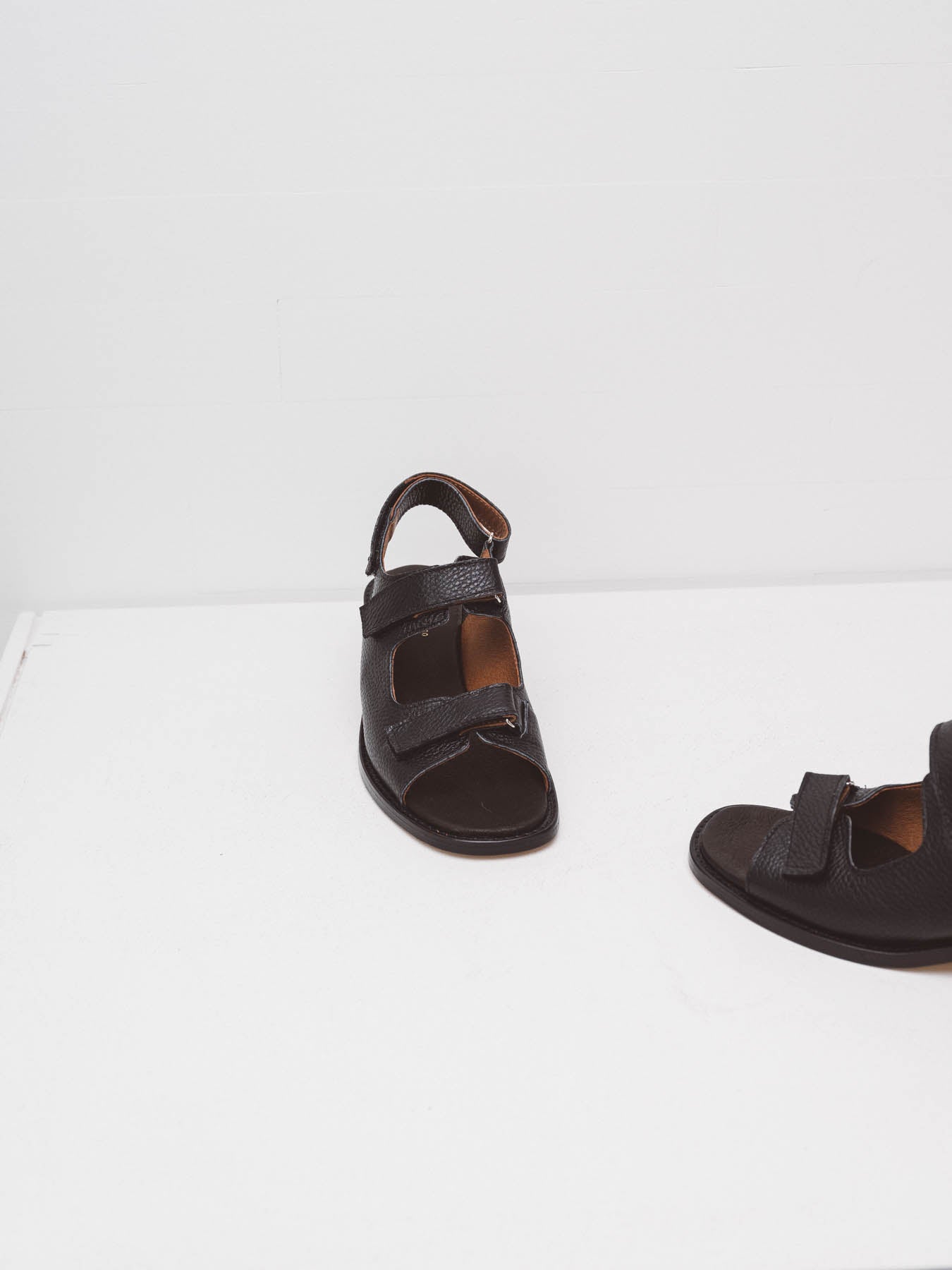 Trail Square Black Napoli