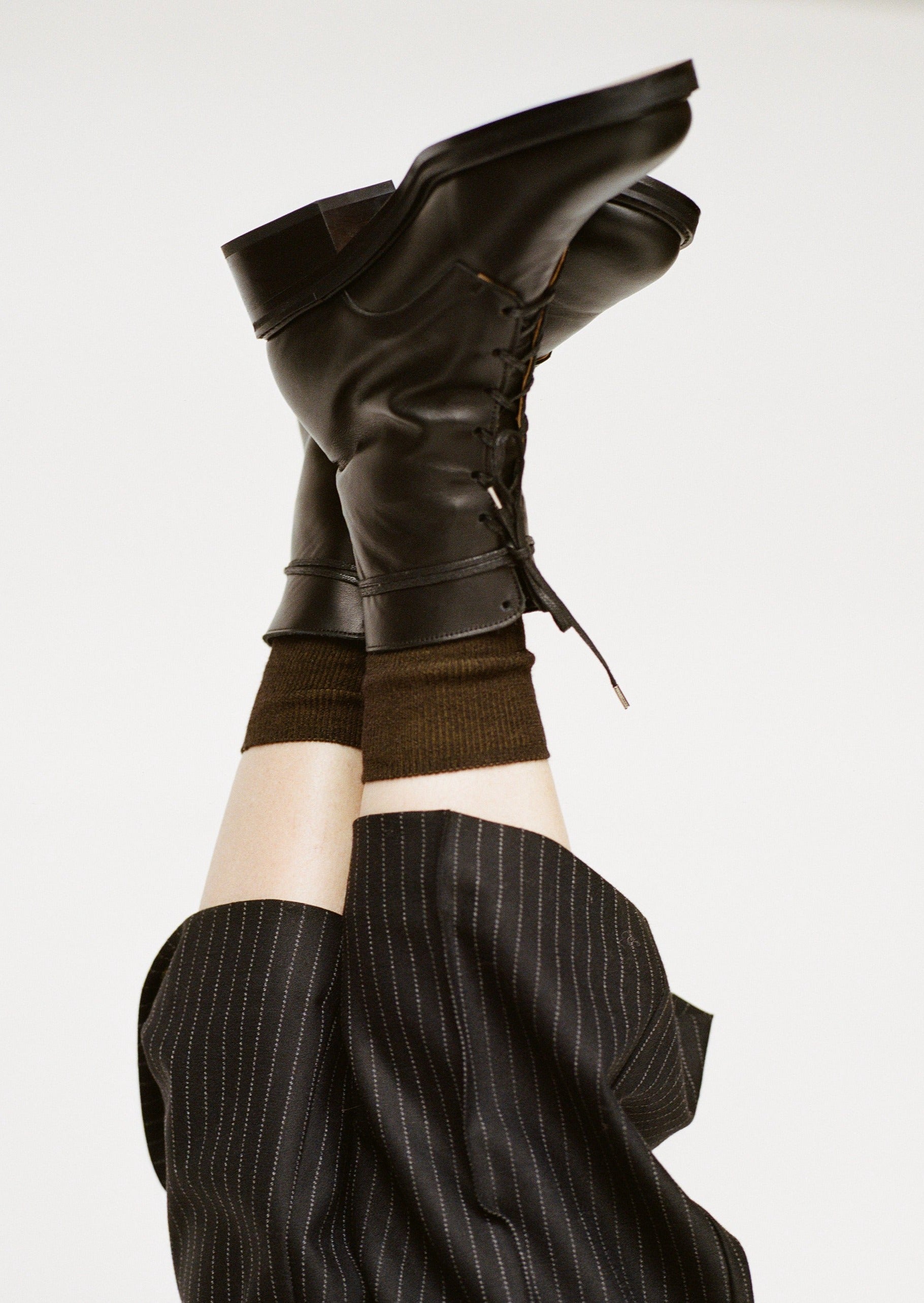 Cricket Boot Square Black
