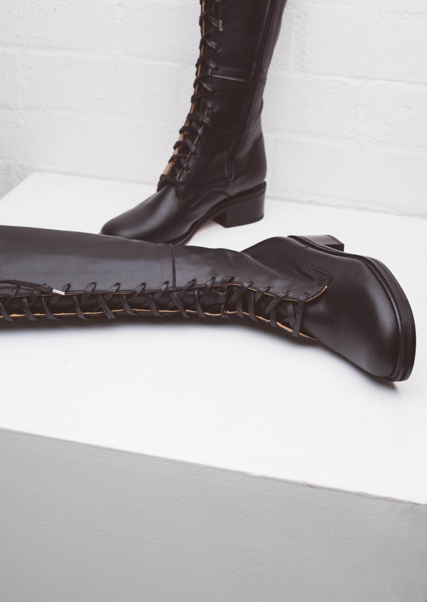 Tie Knee Boot Black