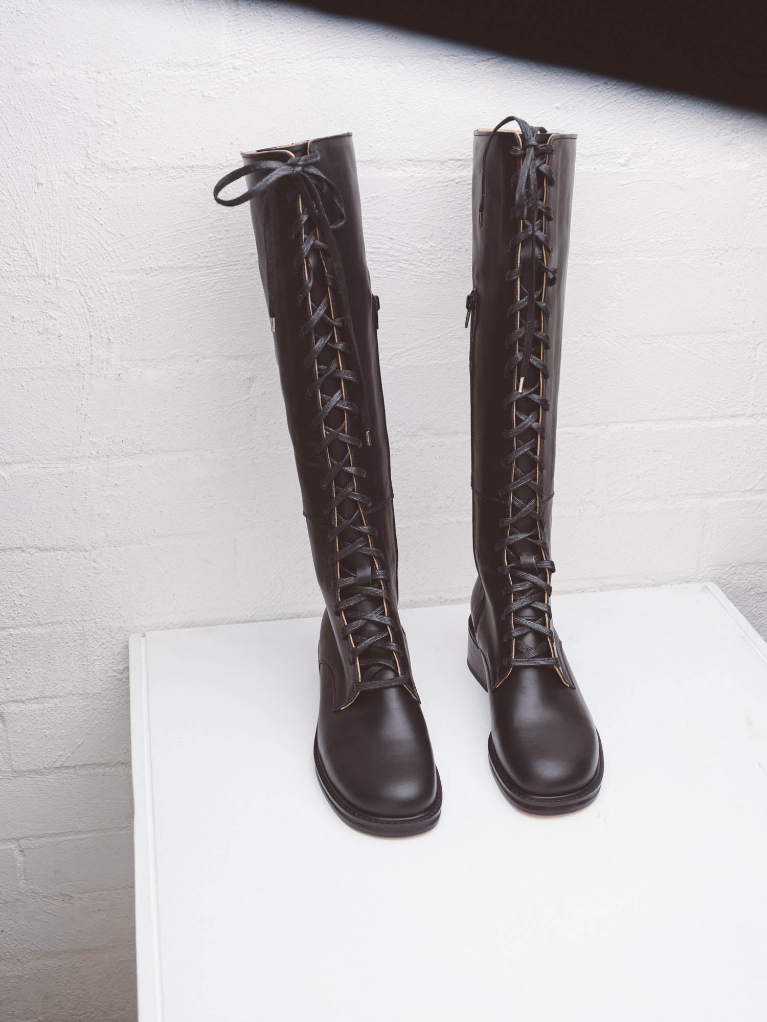Tie Knee Boot Black