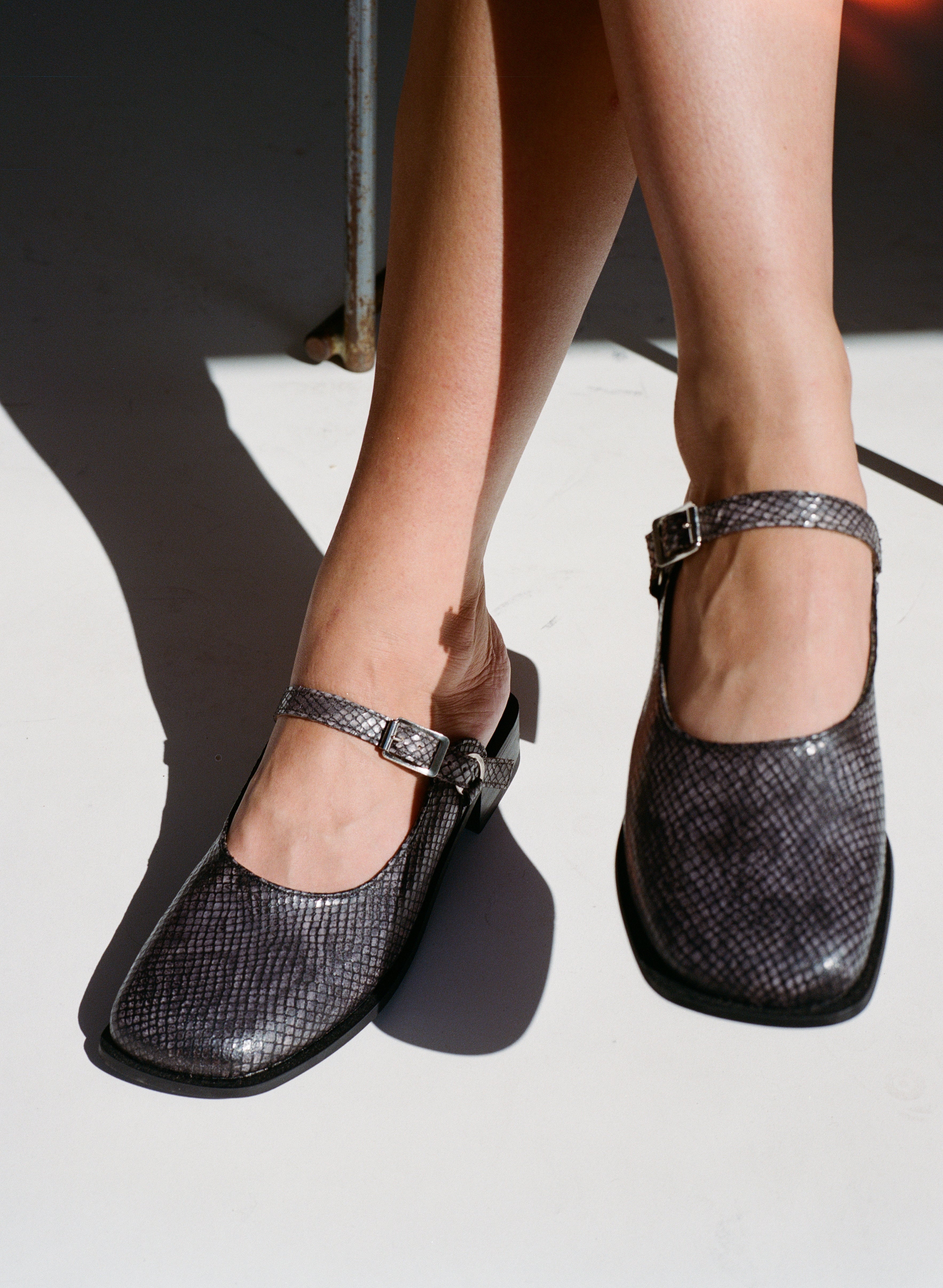 Sling Back Mule (2 colours)