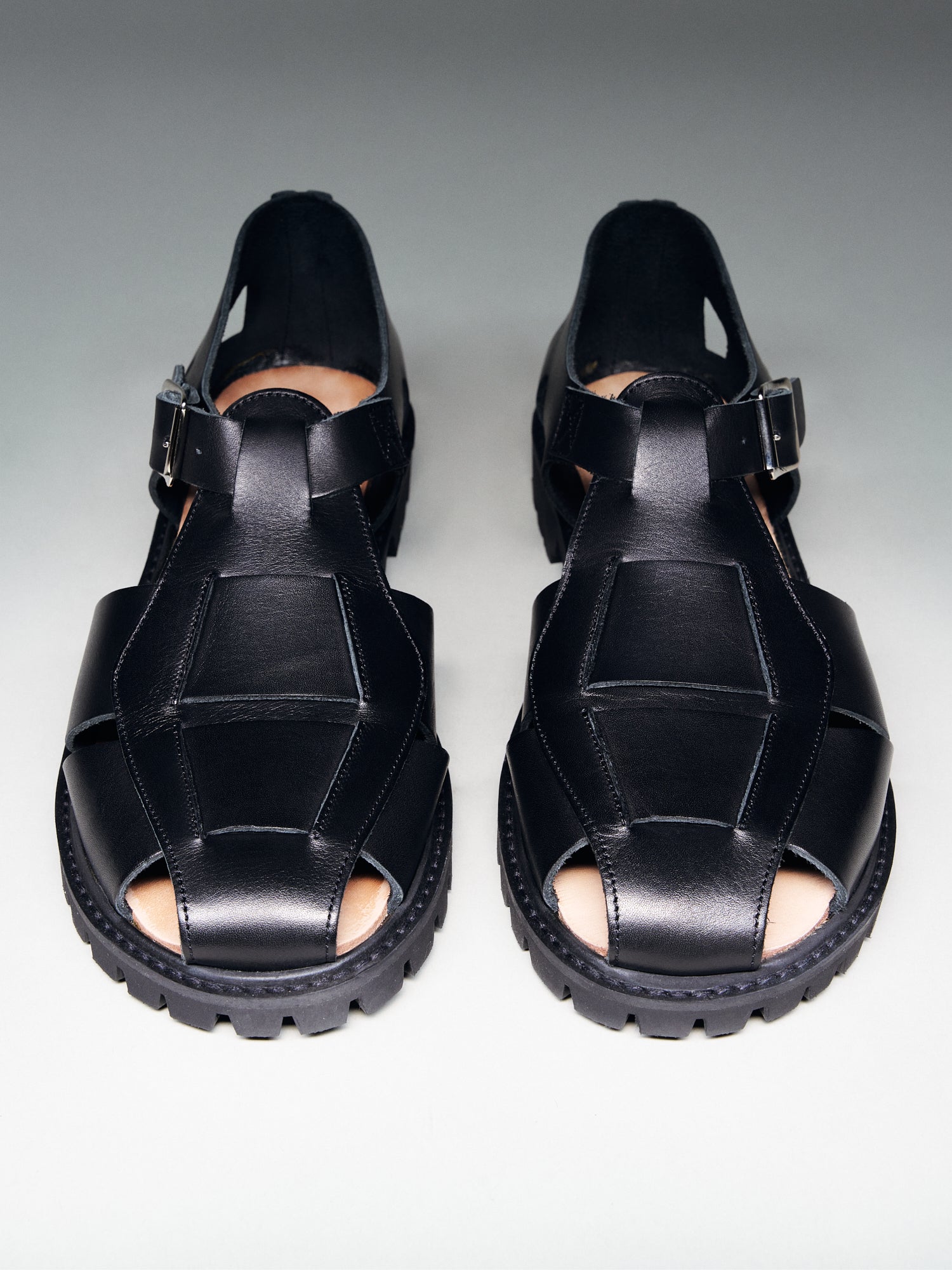 Canal Hiker Black