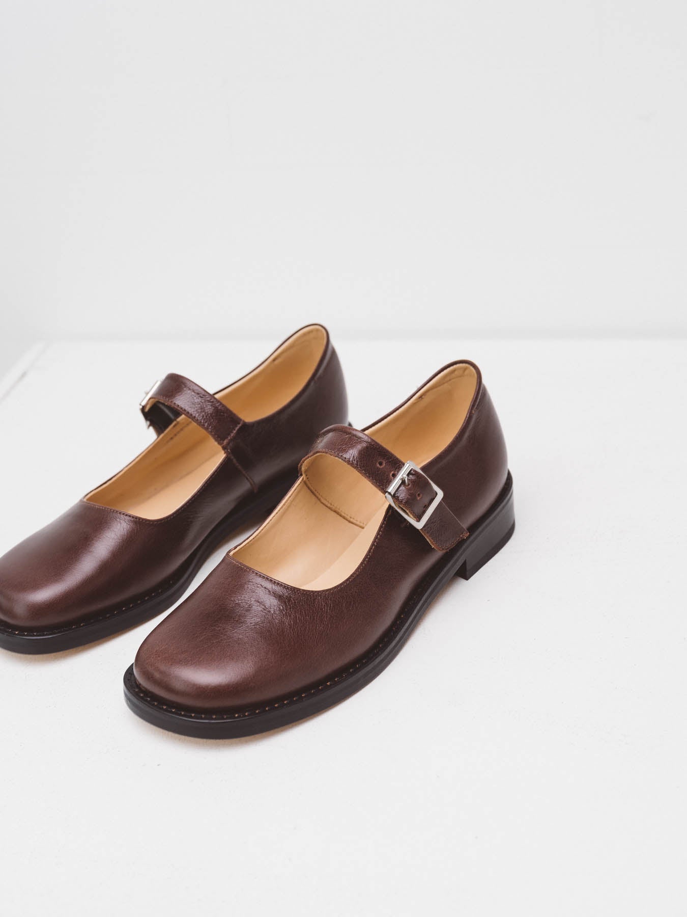 Channel Mahogany Shine