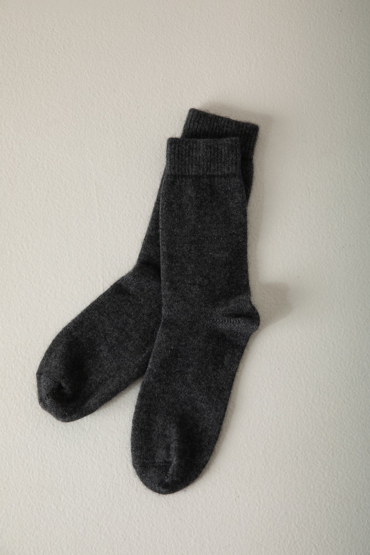 POSSUM MERINO SOCKS - CHARCOAL