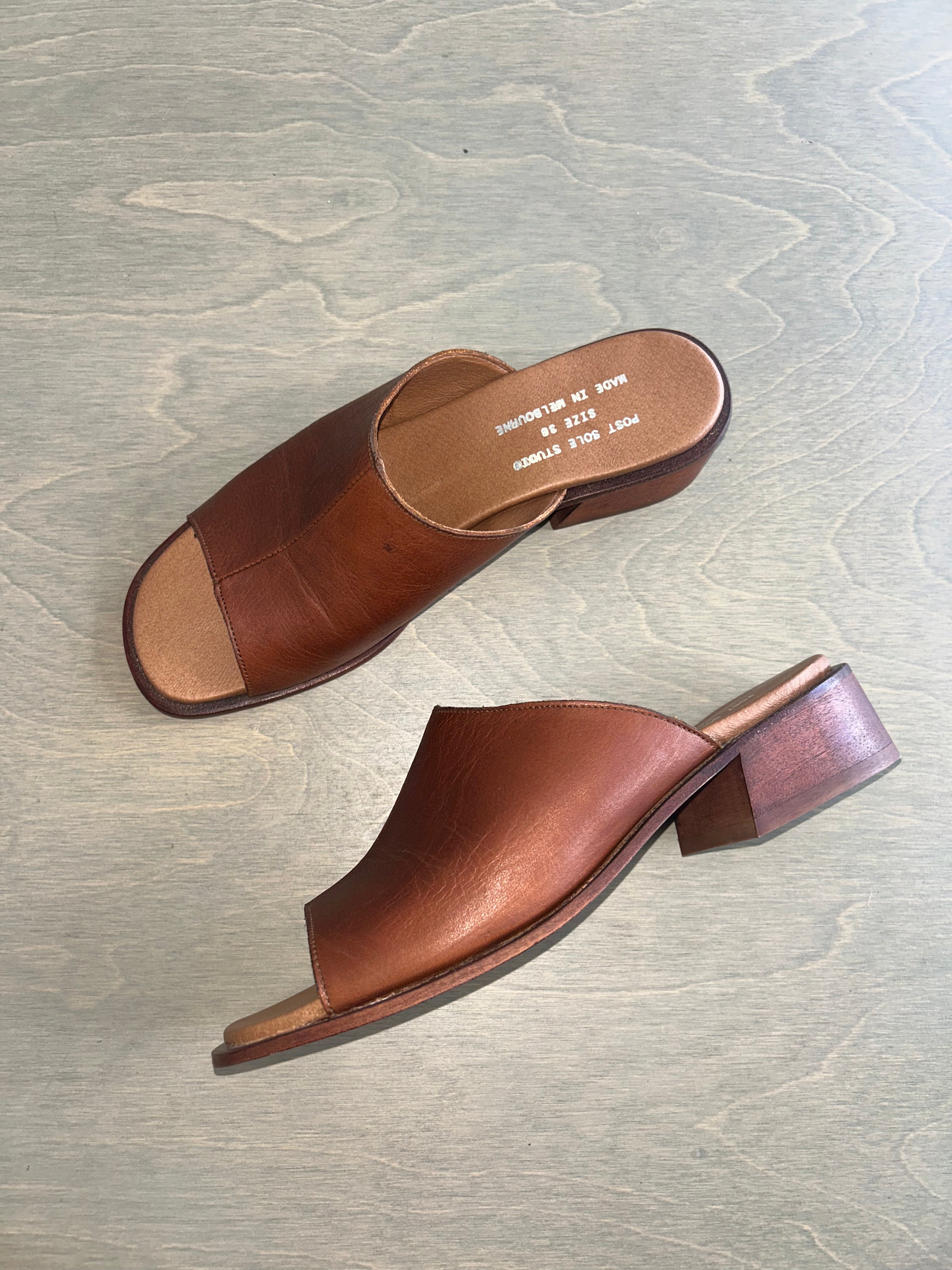Summer Lane Vintage Tan / 38 - Second