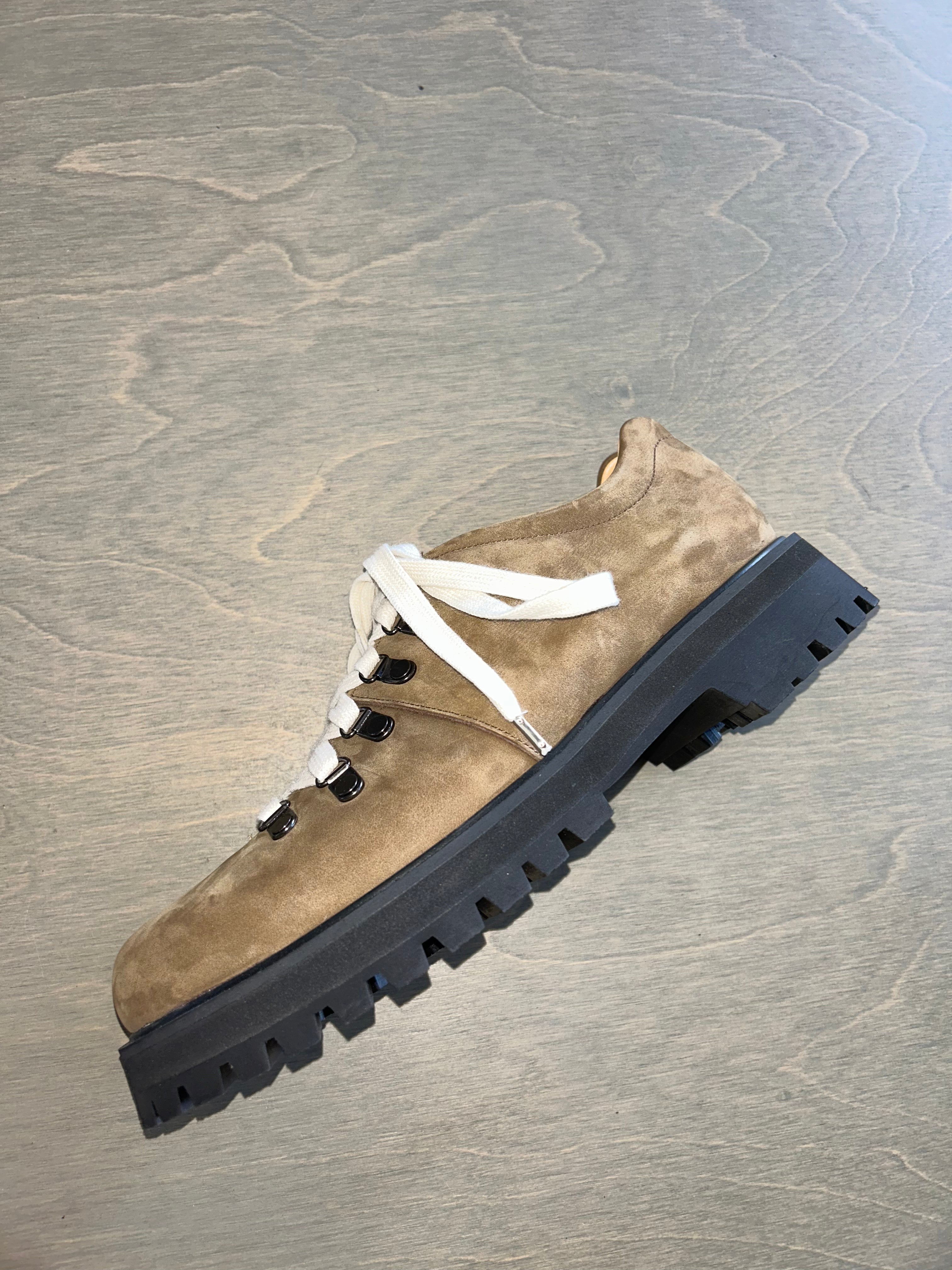 Beat Shoe Earth Nubuck / 39 - Archive