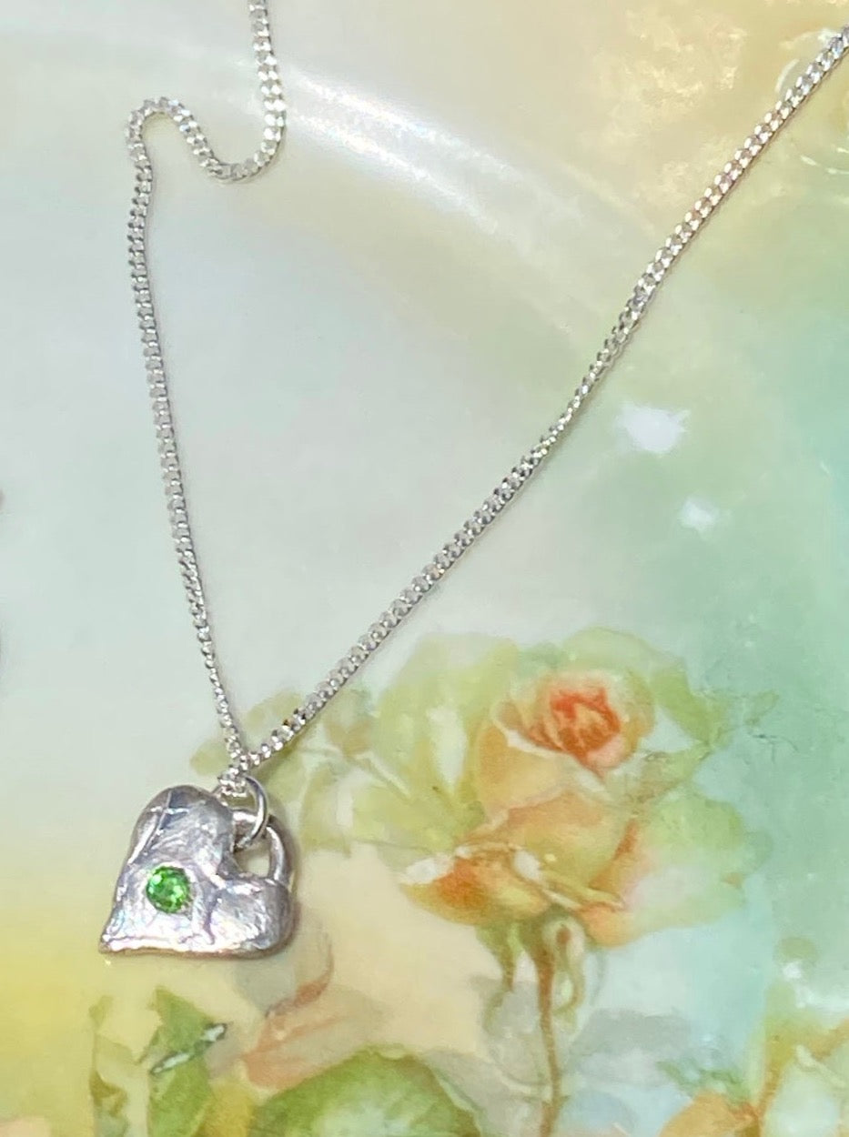 Love Lulu Silver Heart with Gem Necklace (2 Colours)