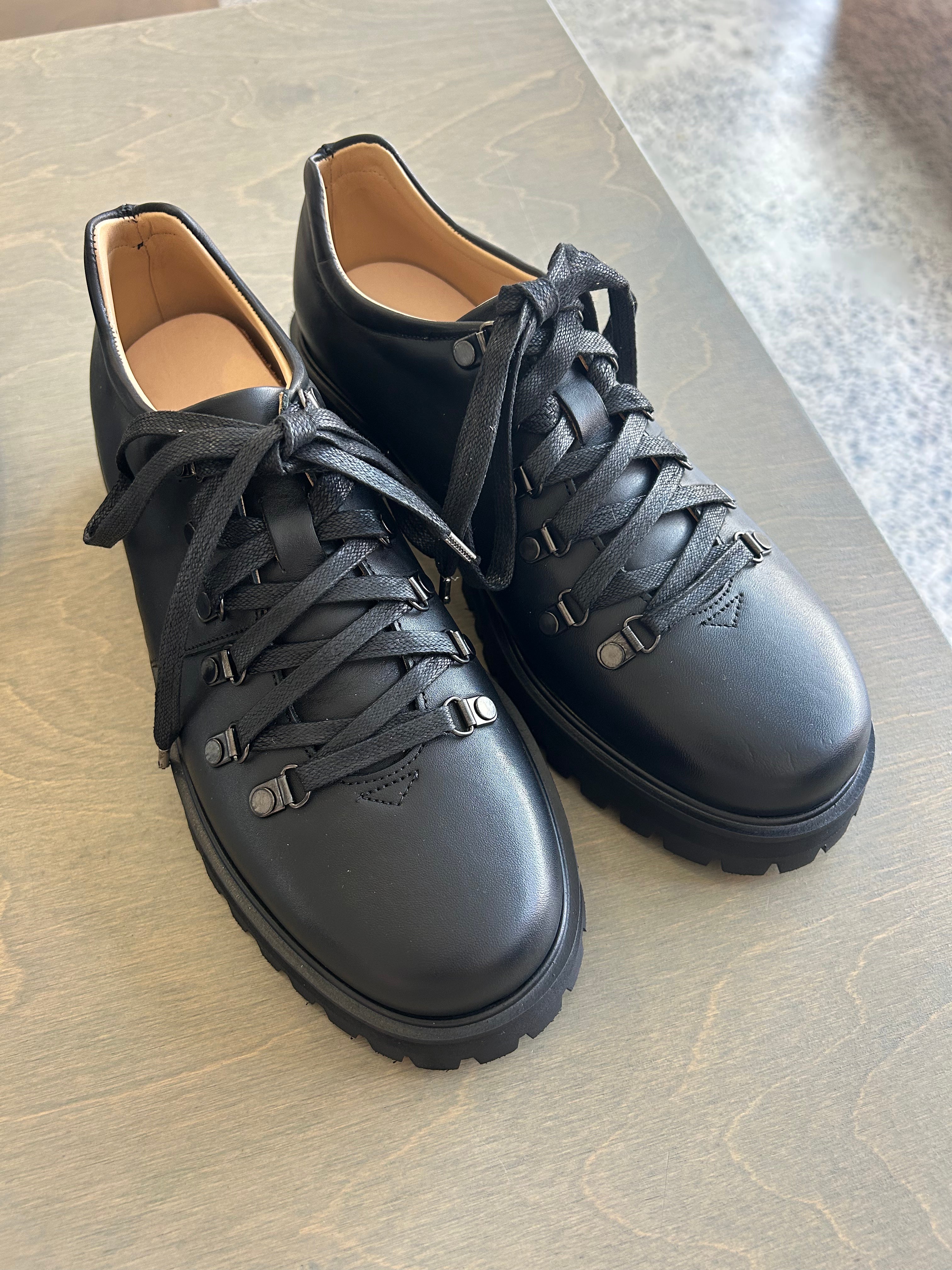 Beat Shoe Black / 39 - Second
