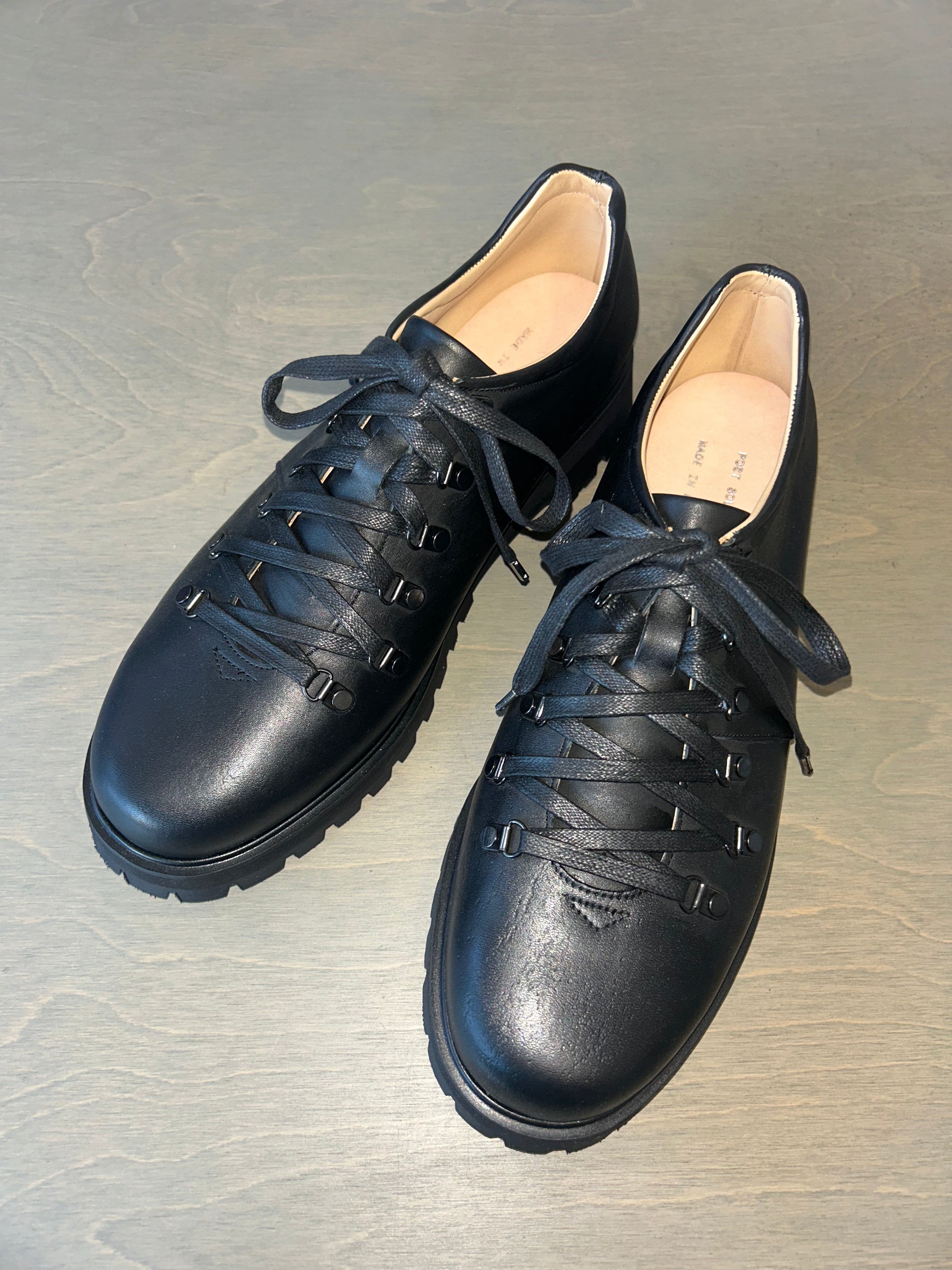 Beat Shoe Black / 44 - Second