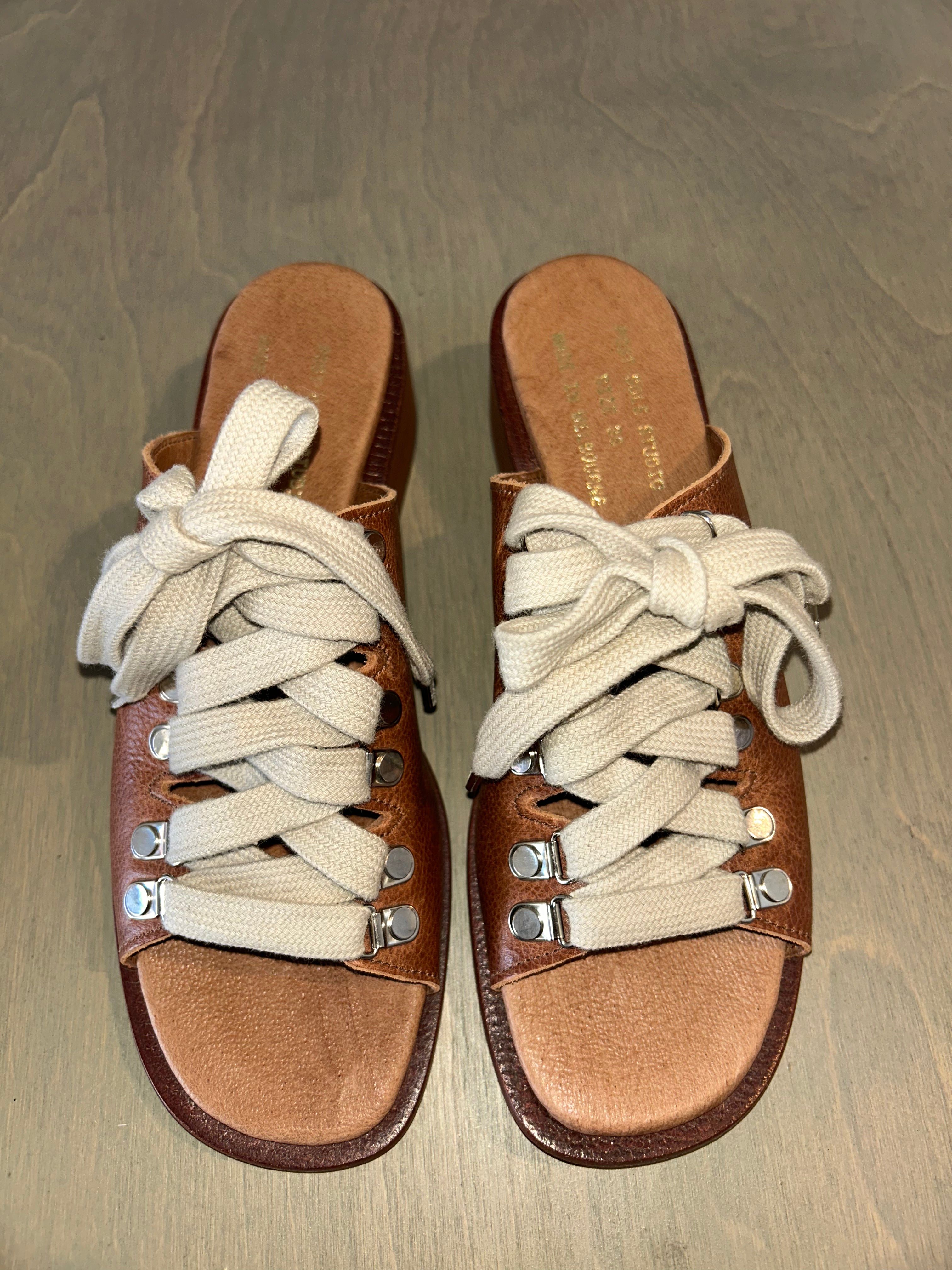 Beat Classic Tan / 36 - Second
