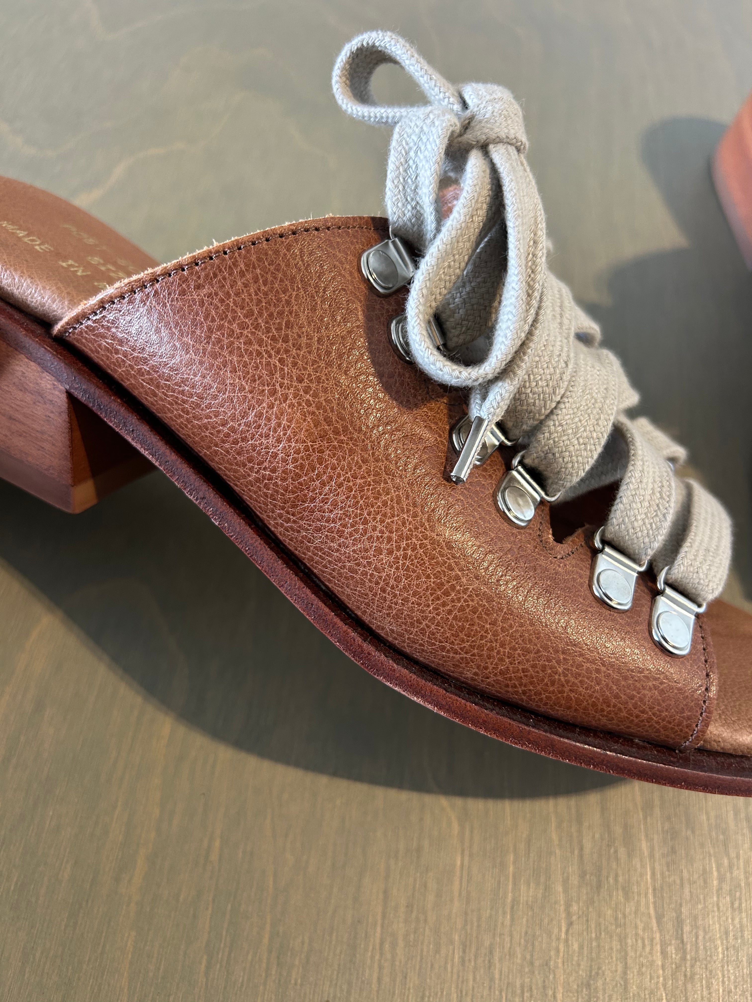 Beat Classic Tan / 36 - Second