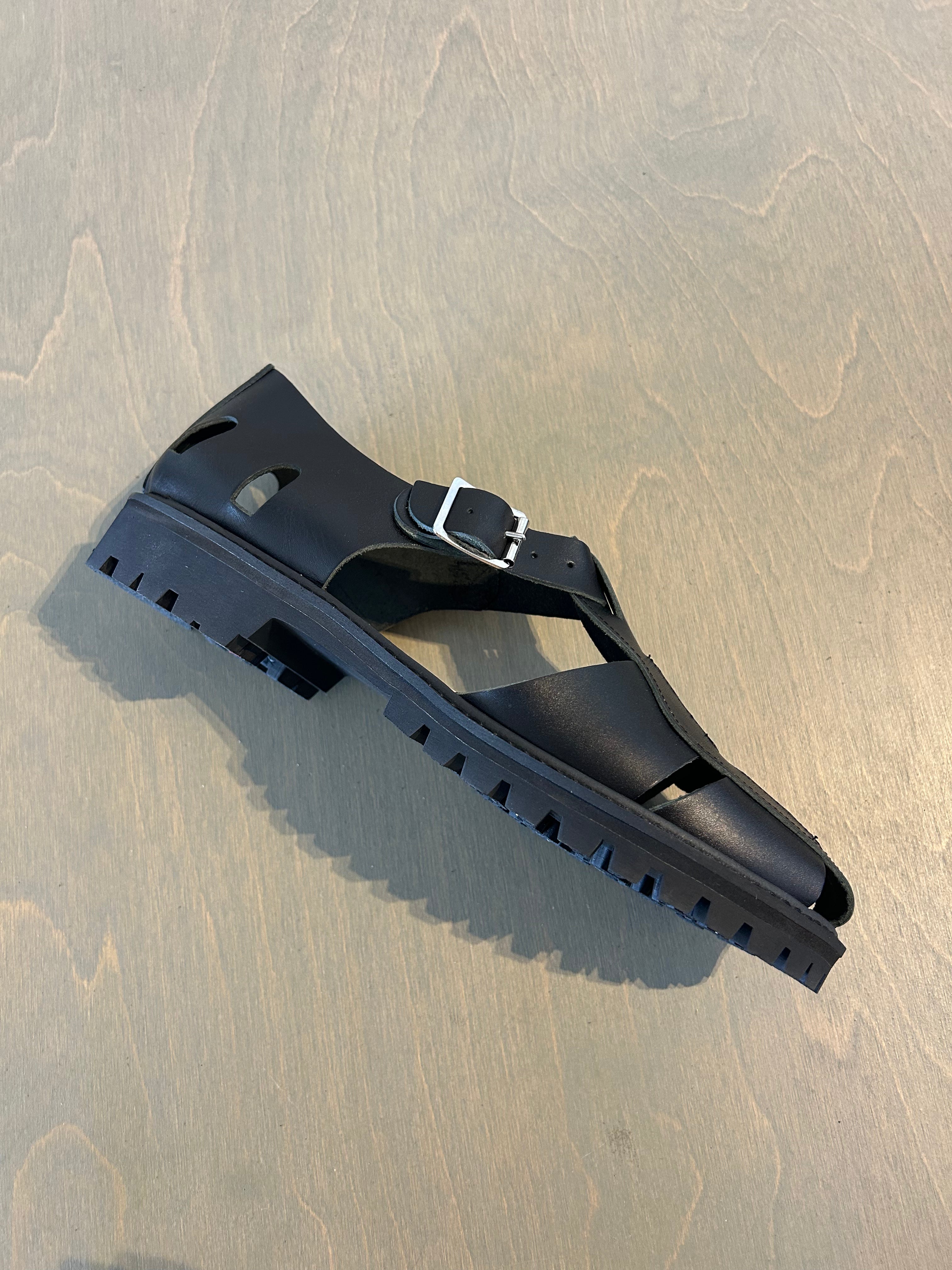 Canal Hiker Black / 42 - Second