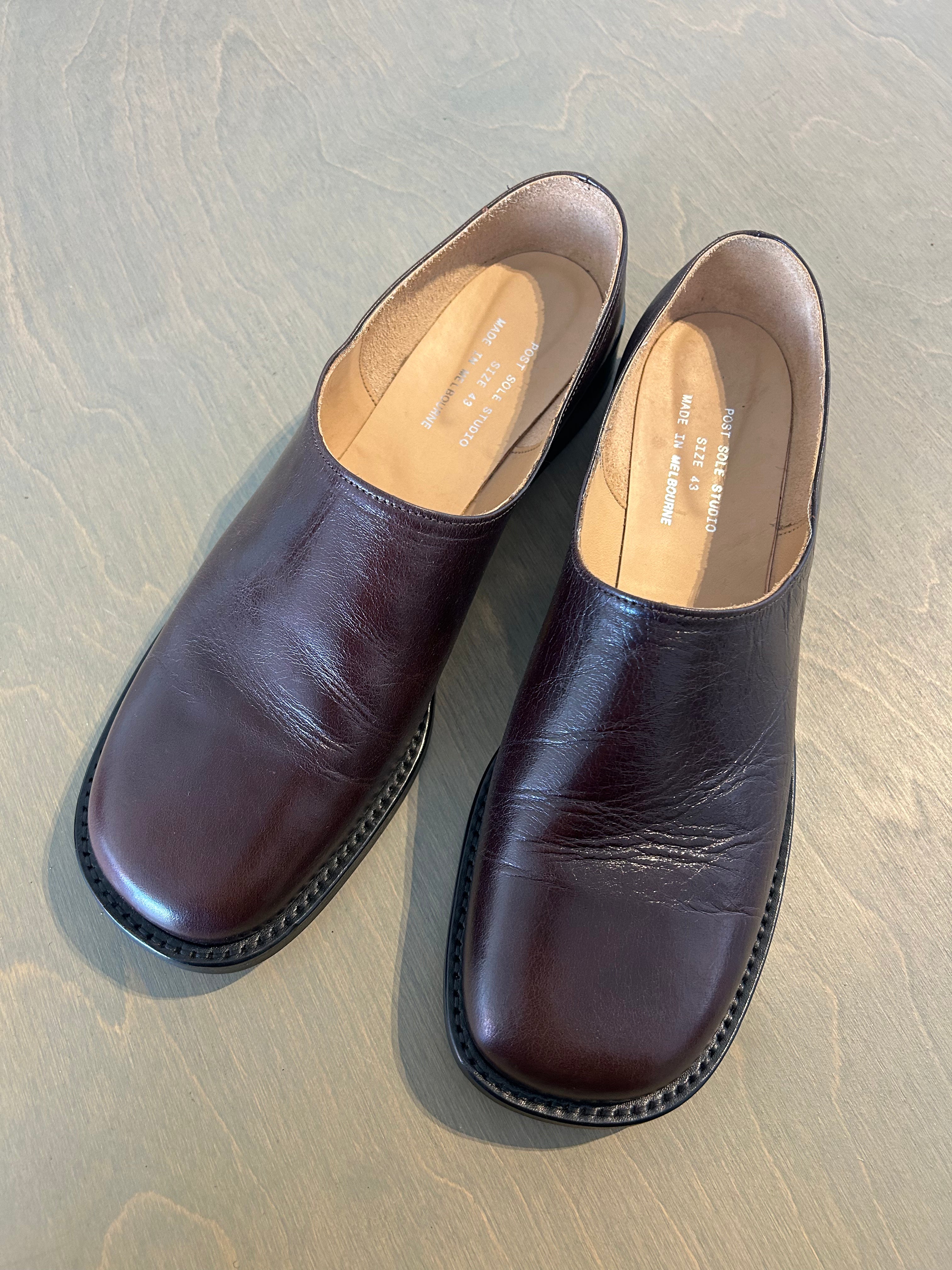 City Shoe Mahogany / 43 - Second