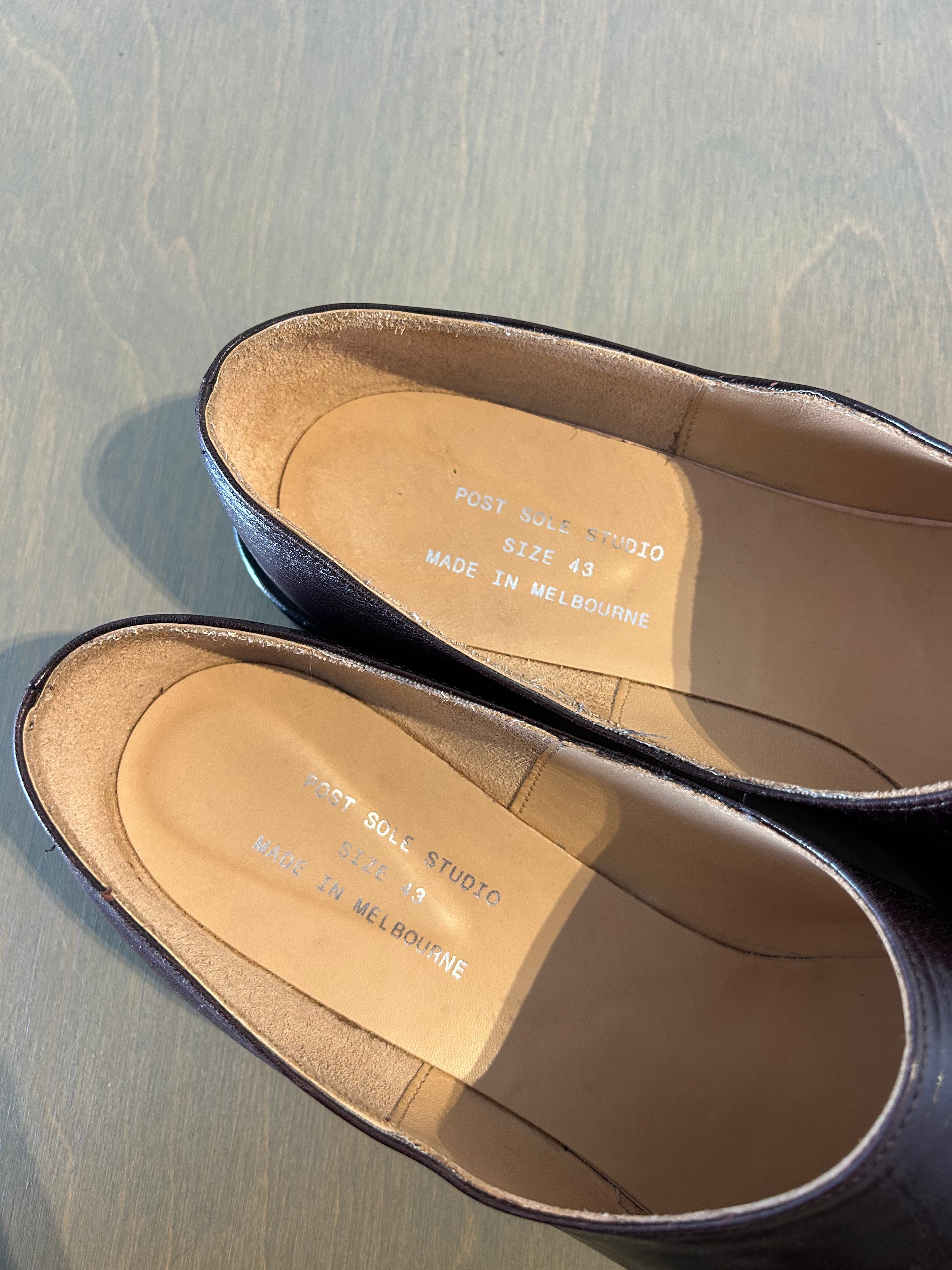 City Shoe Mahogany / 43 - Second