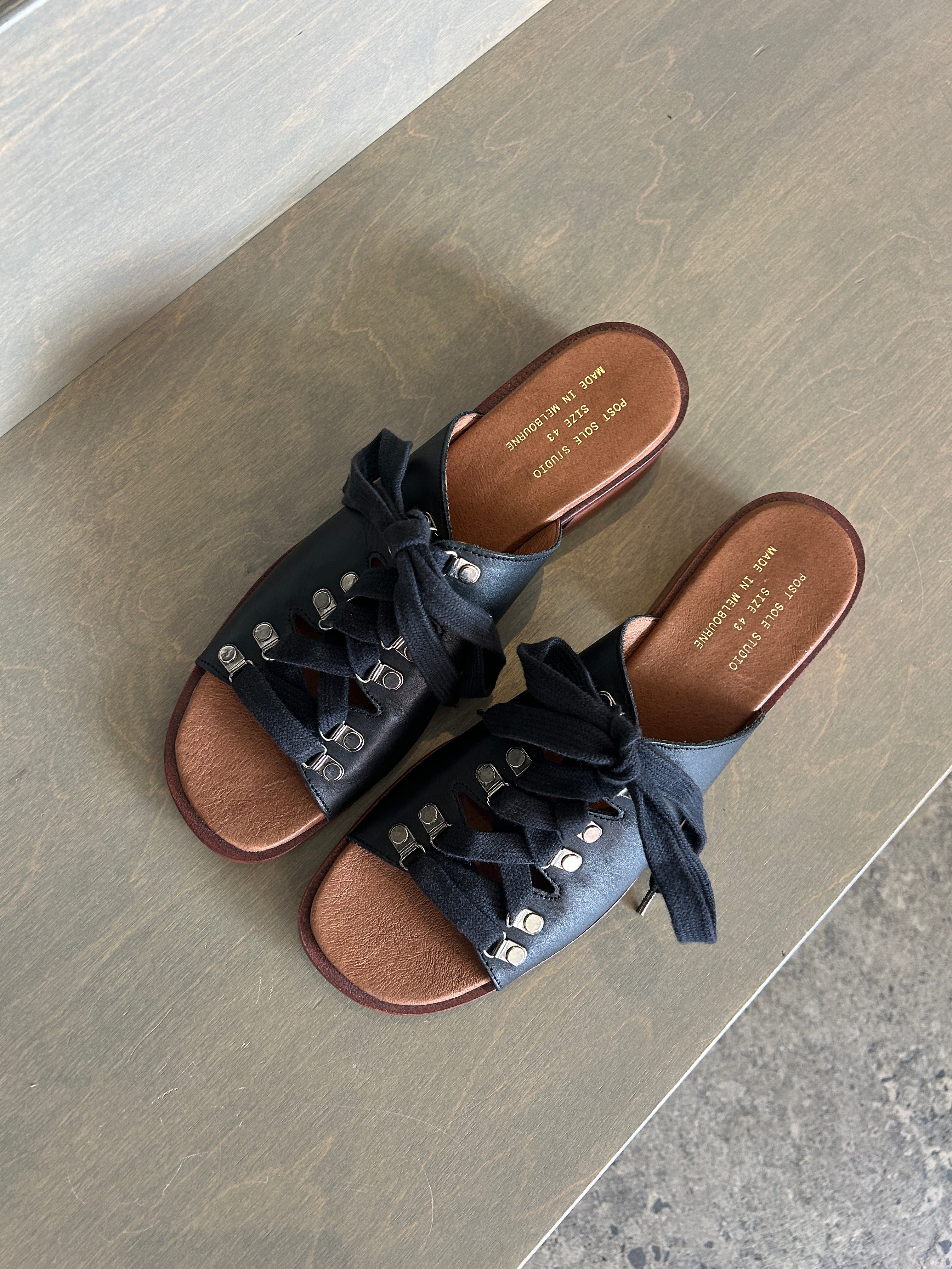 Beat Classic Black / 43