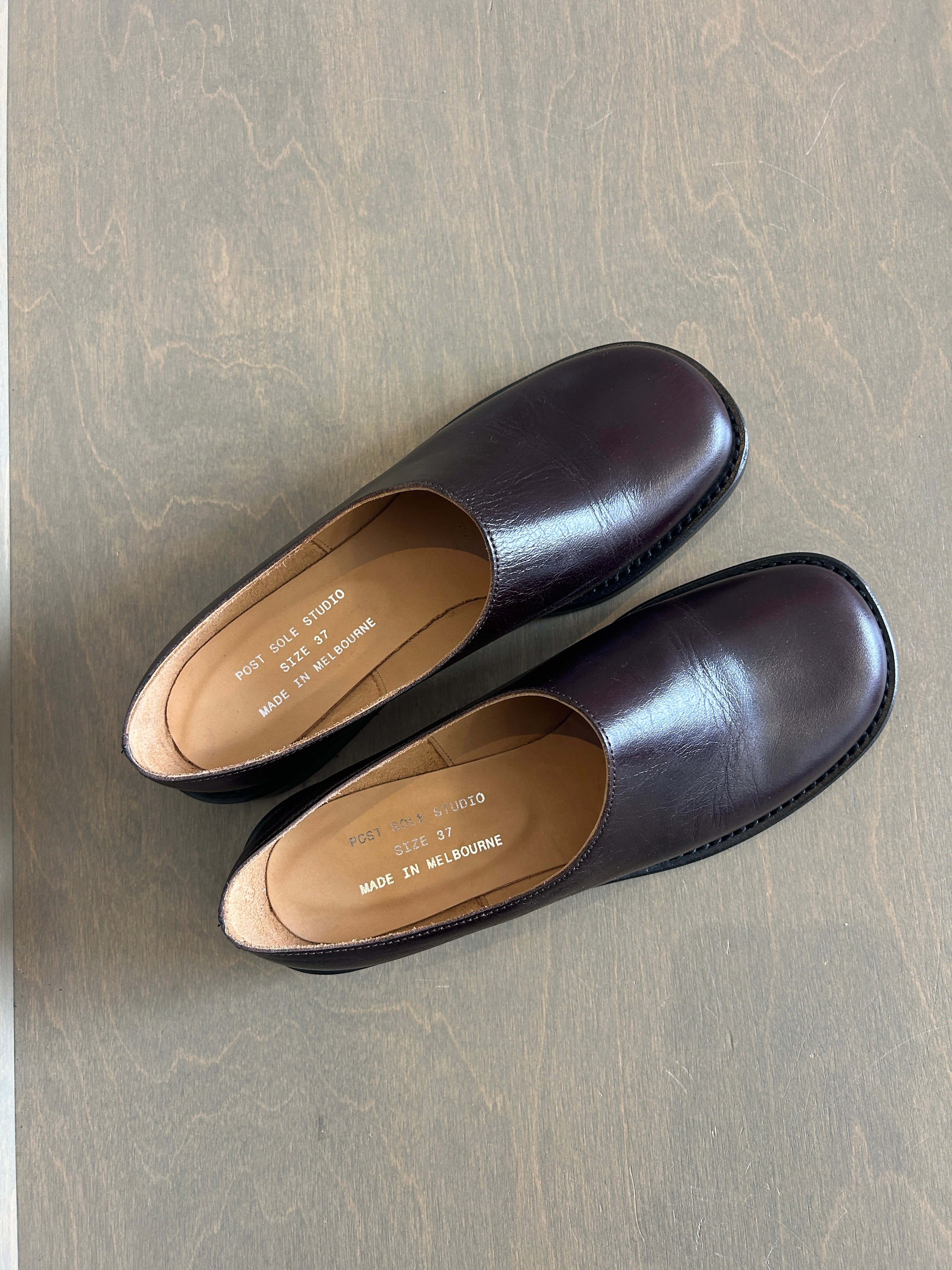 City Shoe Burgundy / 37