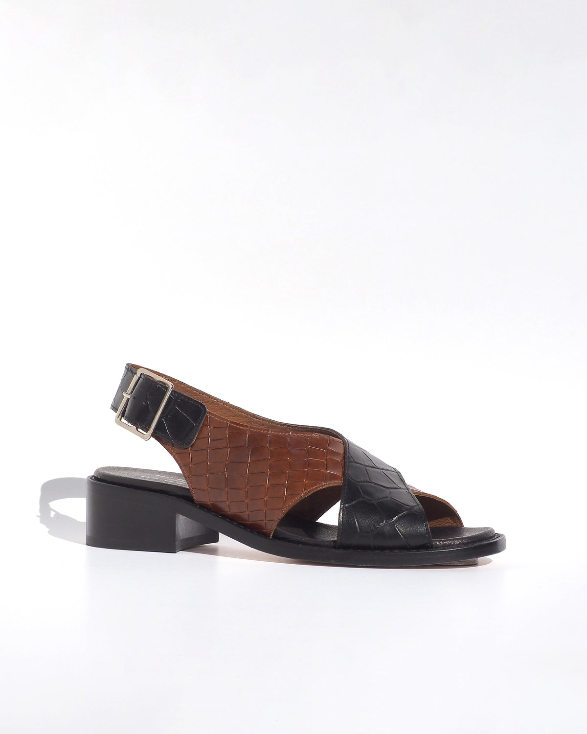 Crossing Square - Double Croc