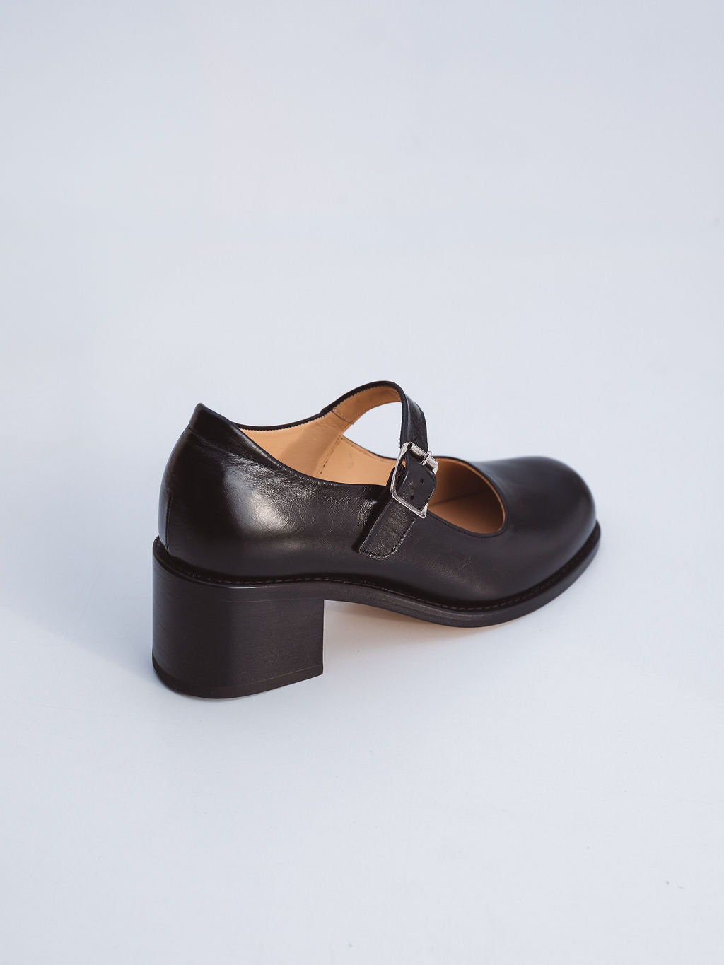 Channel High Black Shine