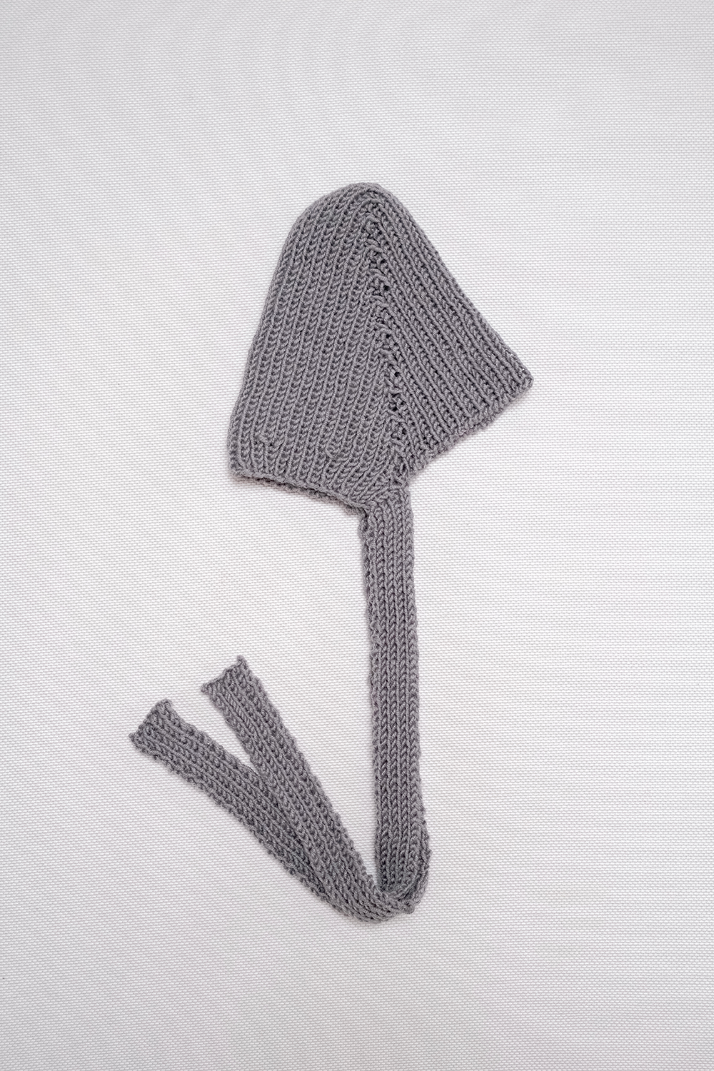 Grey Bonnet
