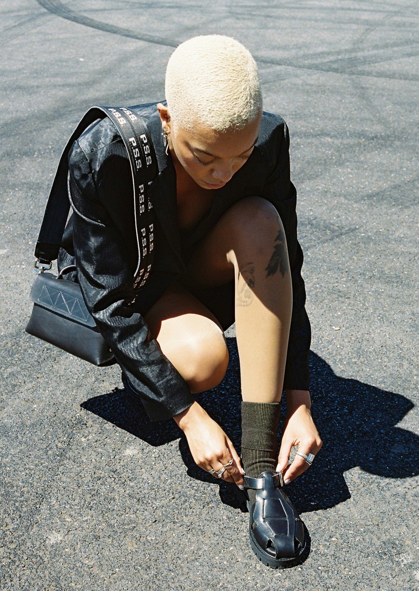 Canal Hiker Black