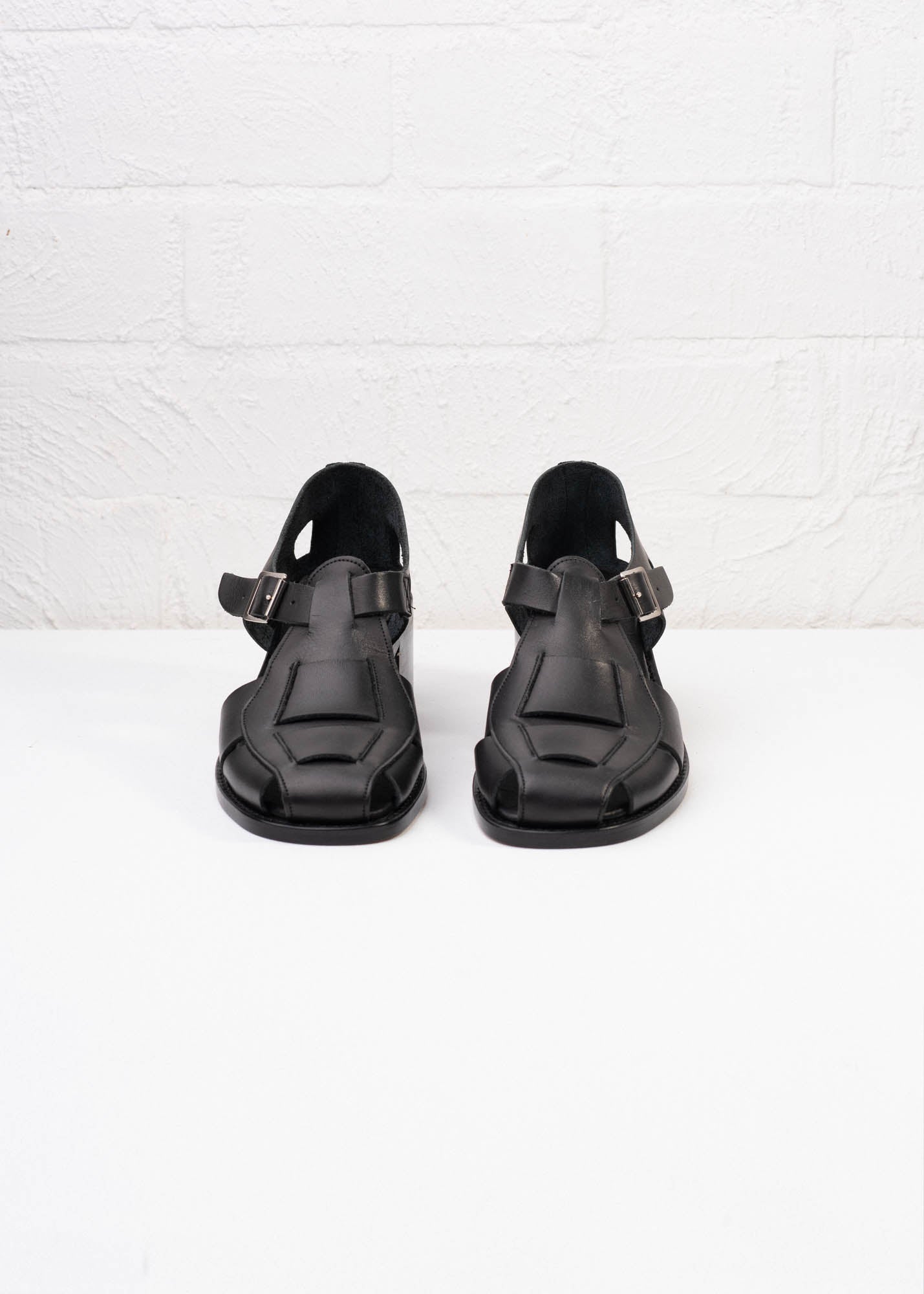 Canal High Black